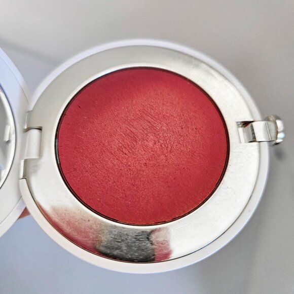 ❤️*Beautycounter* Cheeky Clean Cream Blush in "Goji" - !! (((READ))) !! !!!!!! - Picture 3 of 6